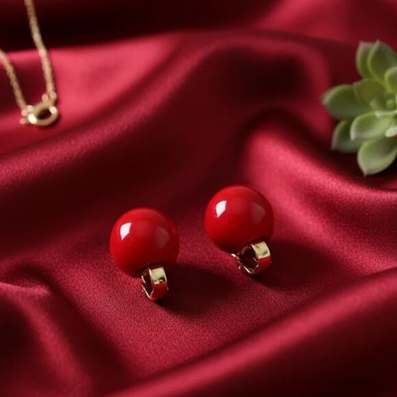 Vintage Avon Port of Call Clip On Earrings Red WITH BOX - Picture 1 of 11